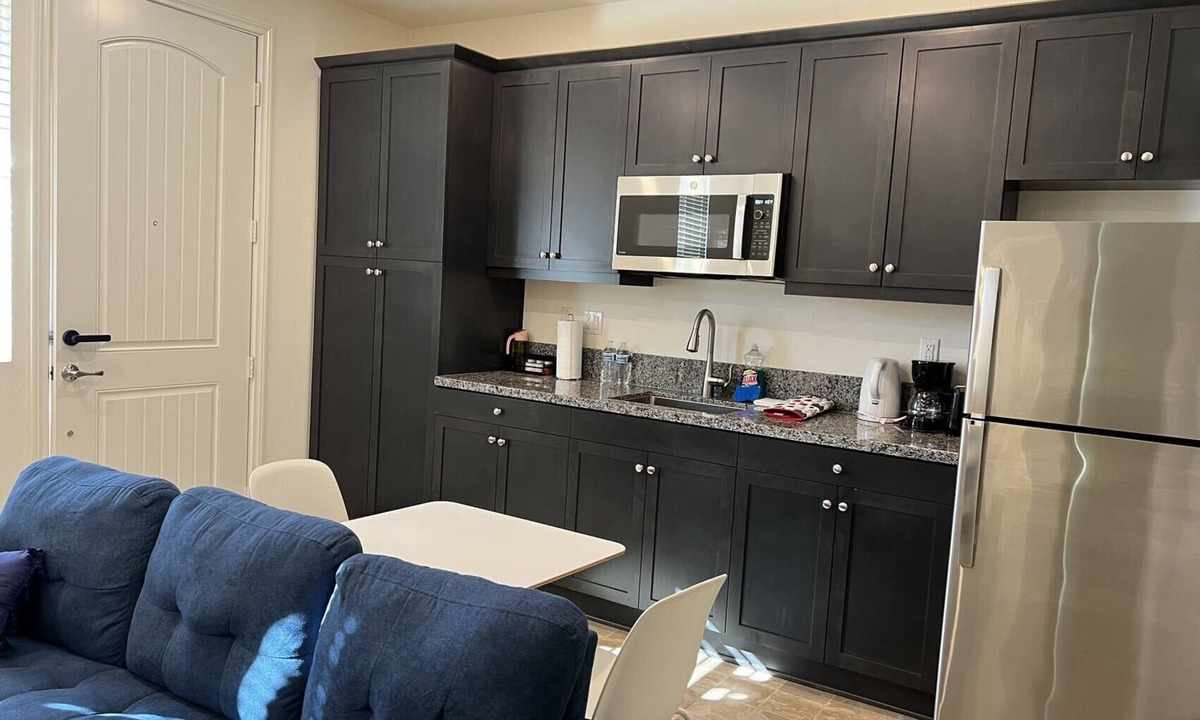 Jurupa Valley Apartment | 全新一室一厅可简餐可洗衣服