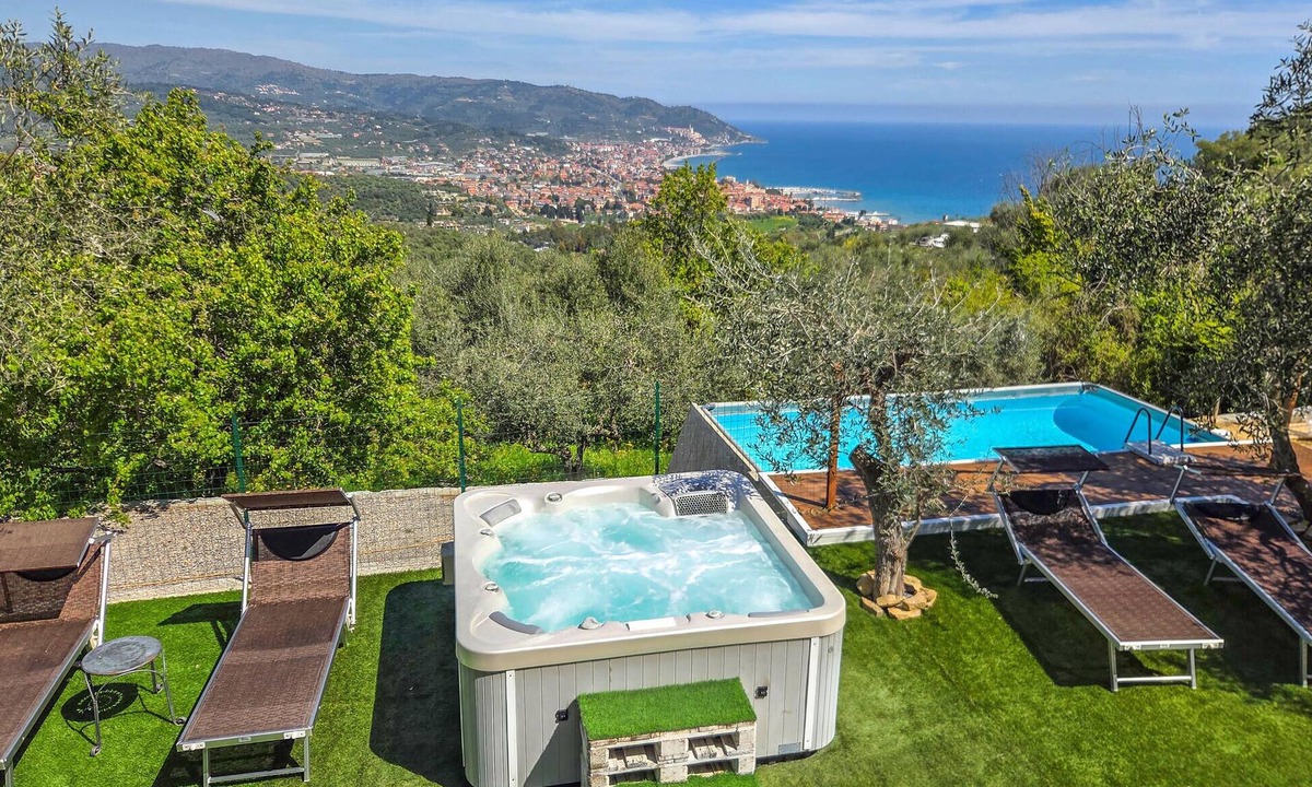 Diano Marina House | 1 bedroom amazing home in Diano Marina