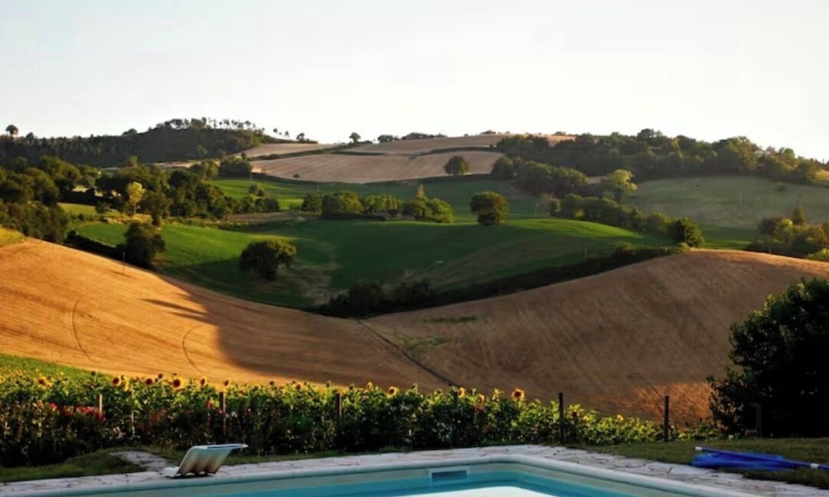 Pergola Villa | 18th-century Farmhouse with stunning 360° views with private pool, sleeping 8