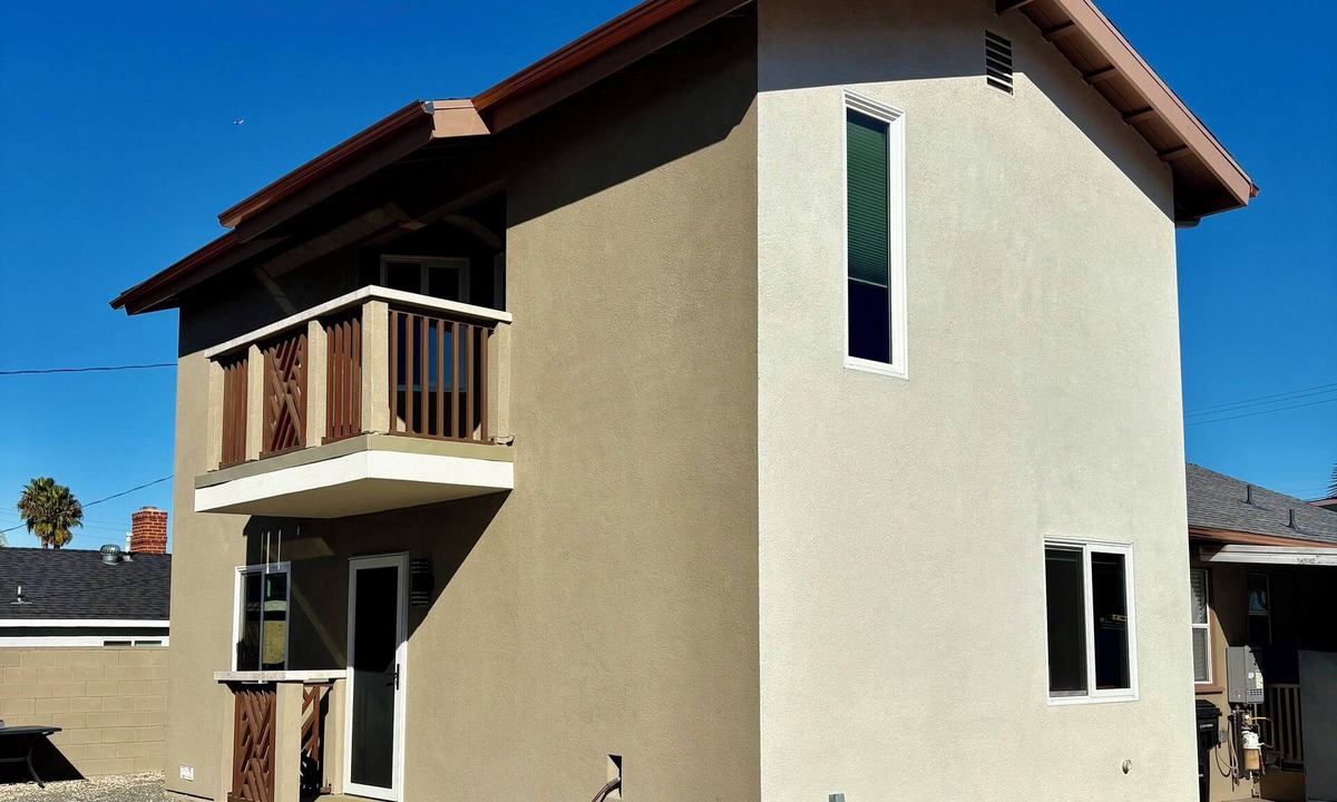 East Whittier House | 2-bed 1 bath guest unit @stayinwhittier