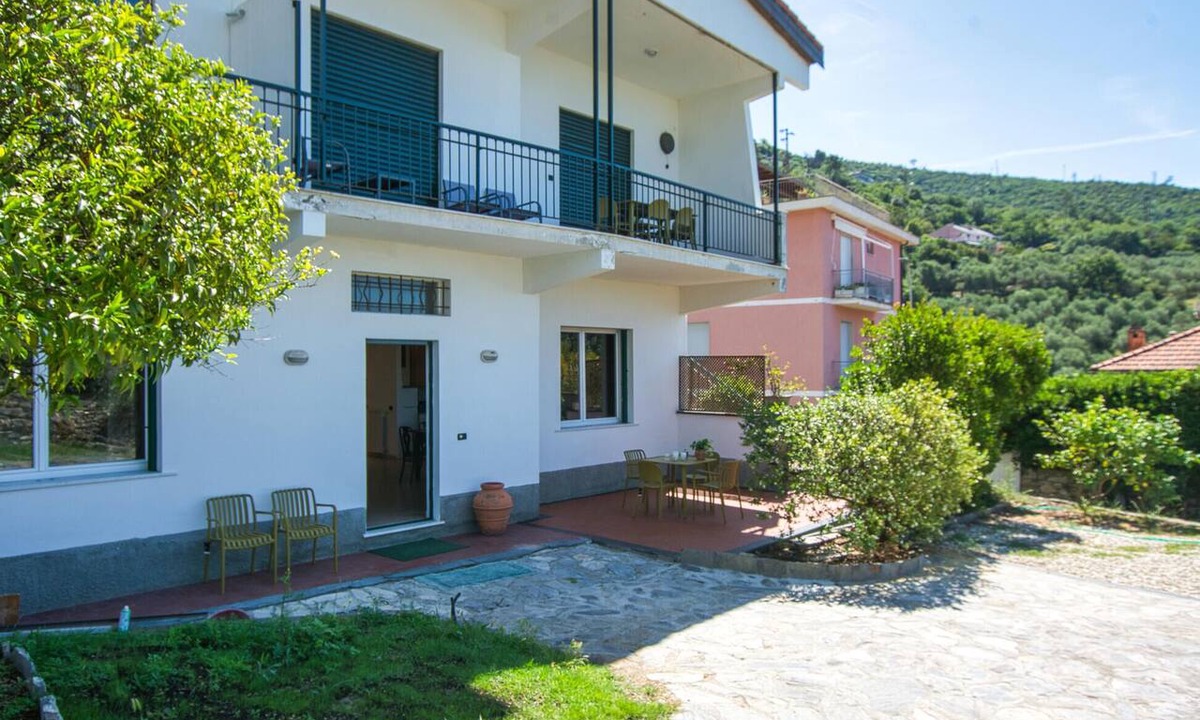 Cavi House | 2 bedroom gorgeous home in Lavagna