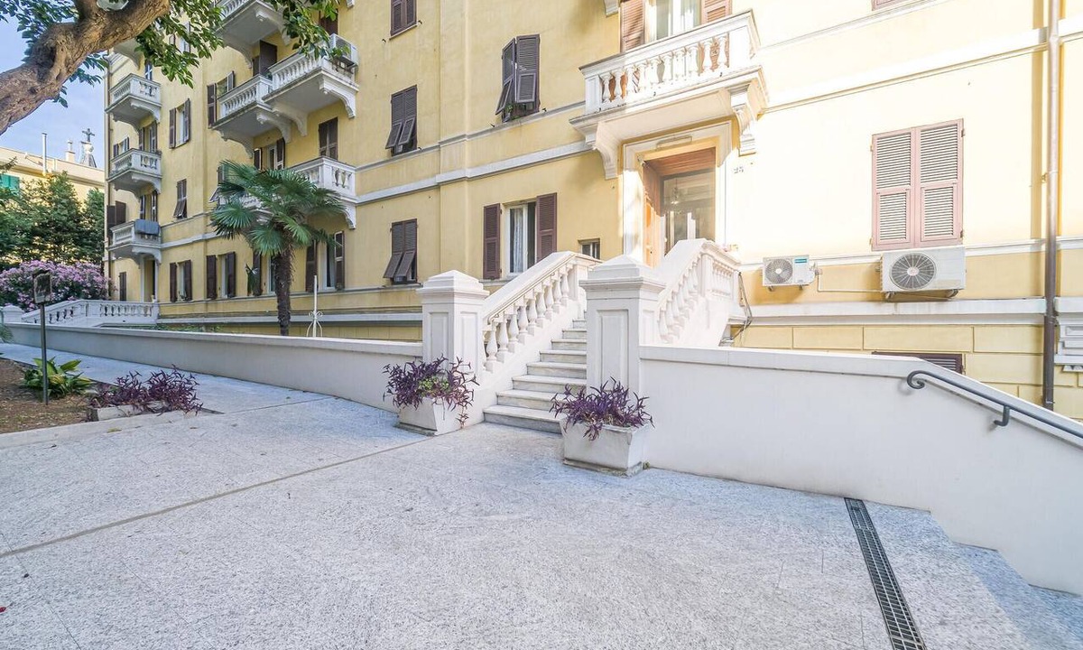 San Fruttuoso Apartment | 2 bedroom lovely apartment in Genova