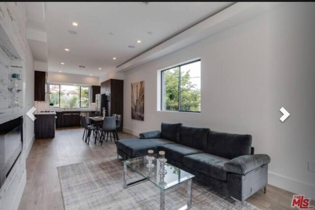 Mid City Villa | 2 Luxury Modern 8 Bedroom Home with Rooftop Decks