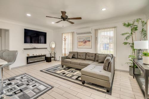 Inglewood House | 2 Mi to SoFi Stadium: Updated Inglewood Home!