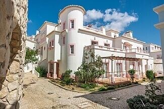 Budens Villa | 3 Bedroom Villa With Direct Access To Communal Pool, And Views Over Golf Course
