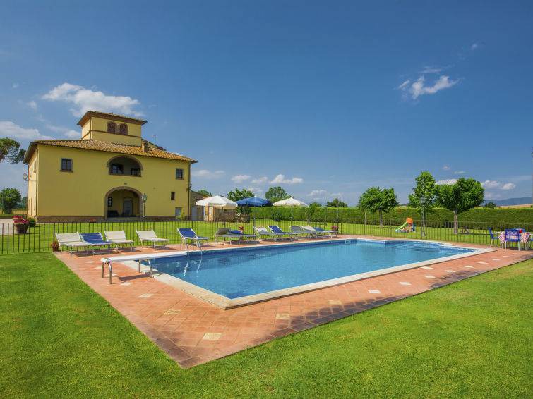 Monte San Savino House | 550 m² House ∙ 8 bedrooms ∙ 19 guests