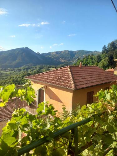 Rocchetta di Vara House | A Casa di Giulia