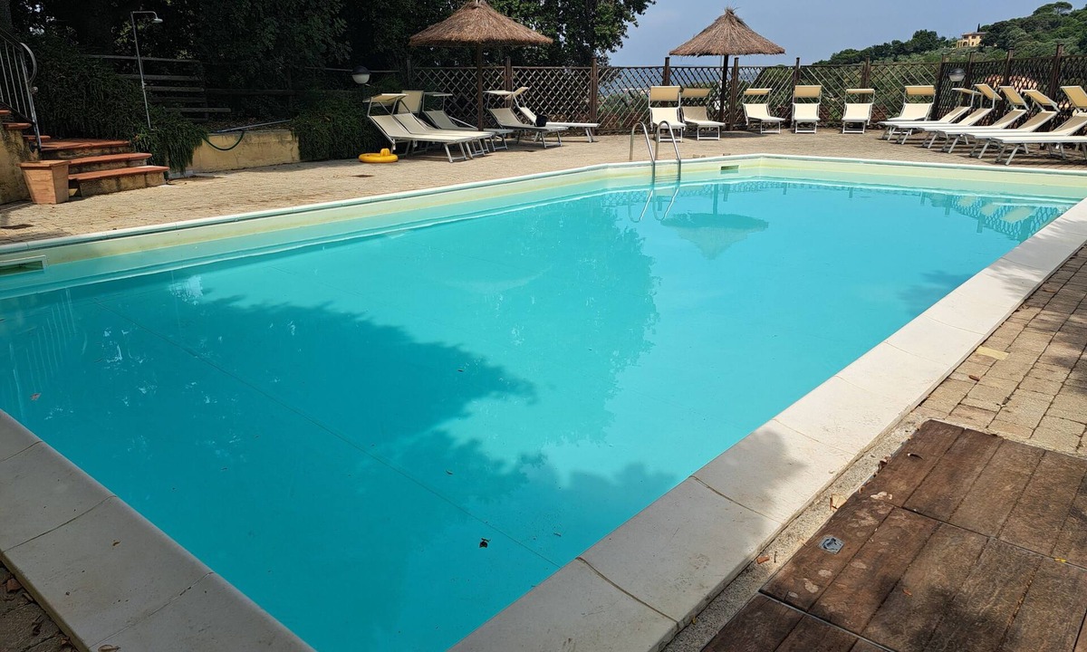 Montescudaio Apartment | A few kilometers from the sea, with a pool and private parking