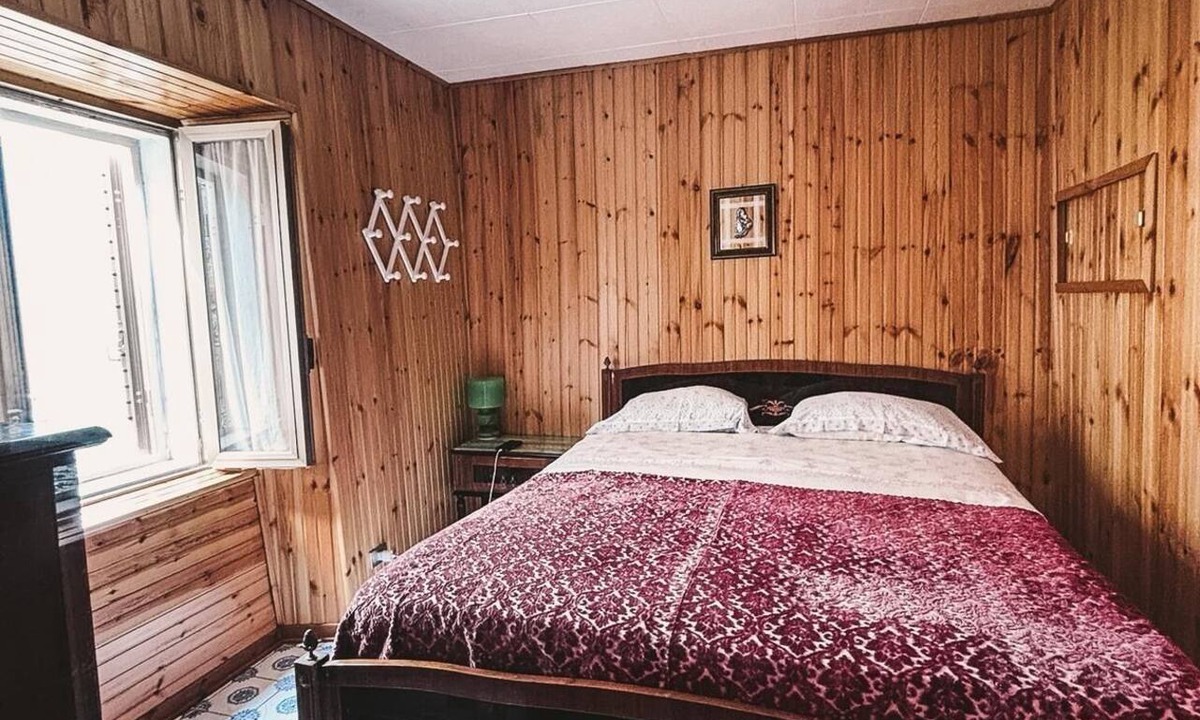 Acciano Apartment | A three-room apartment measuring 70 square meters, nestled in the natural beauty of the Abruzzo Apennines.