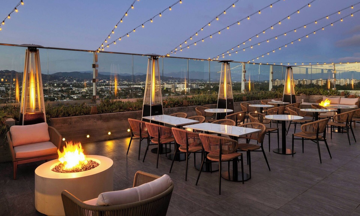Carthay Circle Hotel | AC Hotel by Marriott Beverly Hills