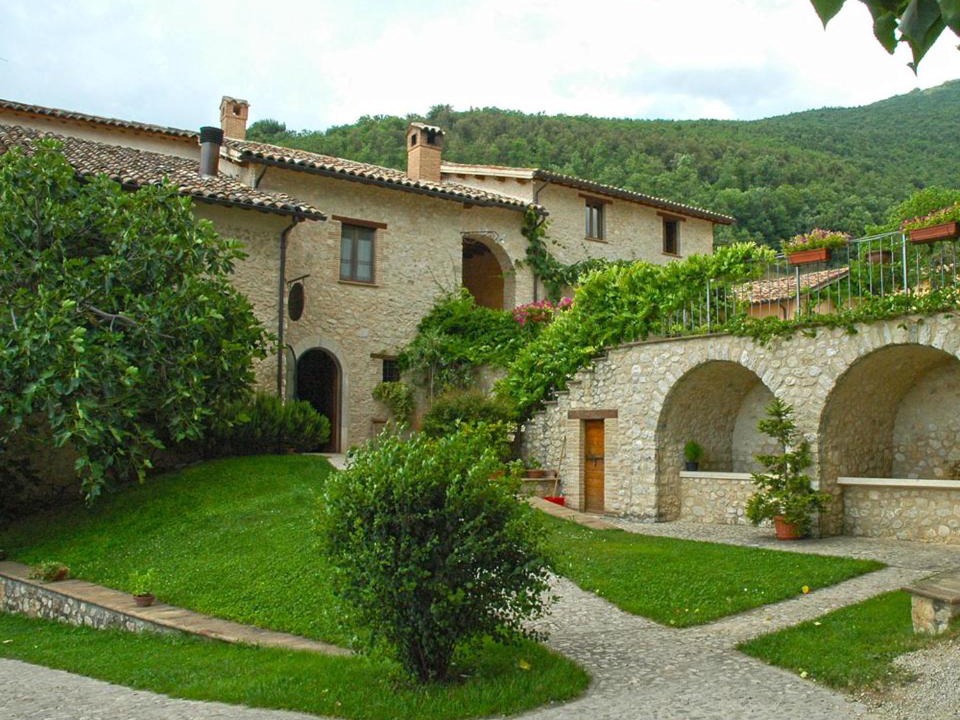 Norcia House | Agriturismo Il Casale Degli Amici