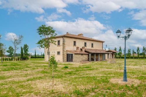 Cortona Villa | Agriturismo Podere Ponticelli - Villa con vista su Cortona