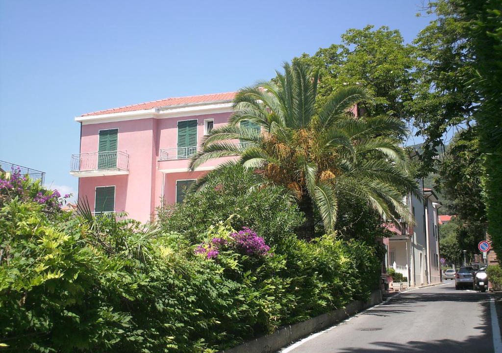 Borgio Verezzi Hotel | Albergo Calcagno