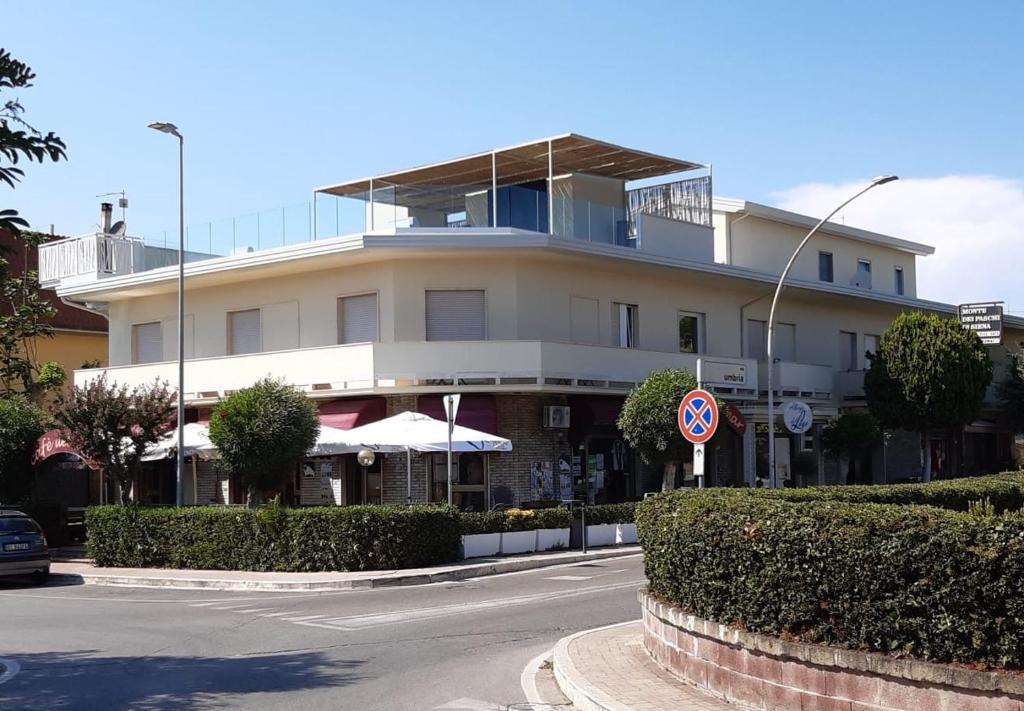Capalbio Scalo Hotel | Albergo del Lago