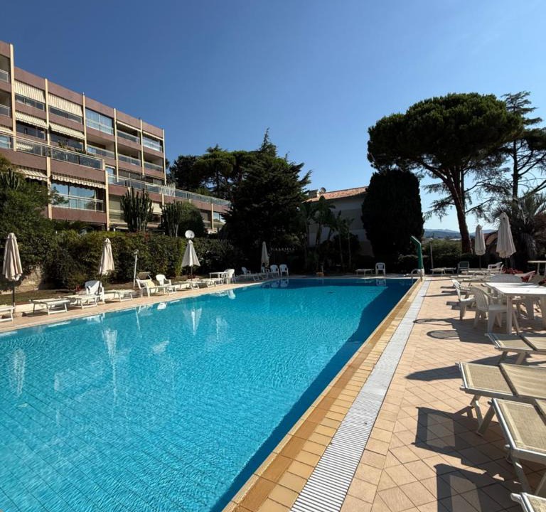 Sanremo Apartment | ALEXSOHOUSE iL MARE
