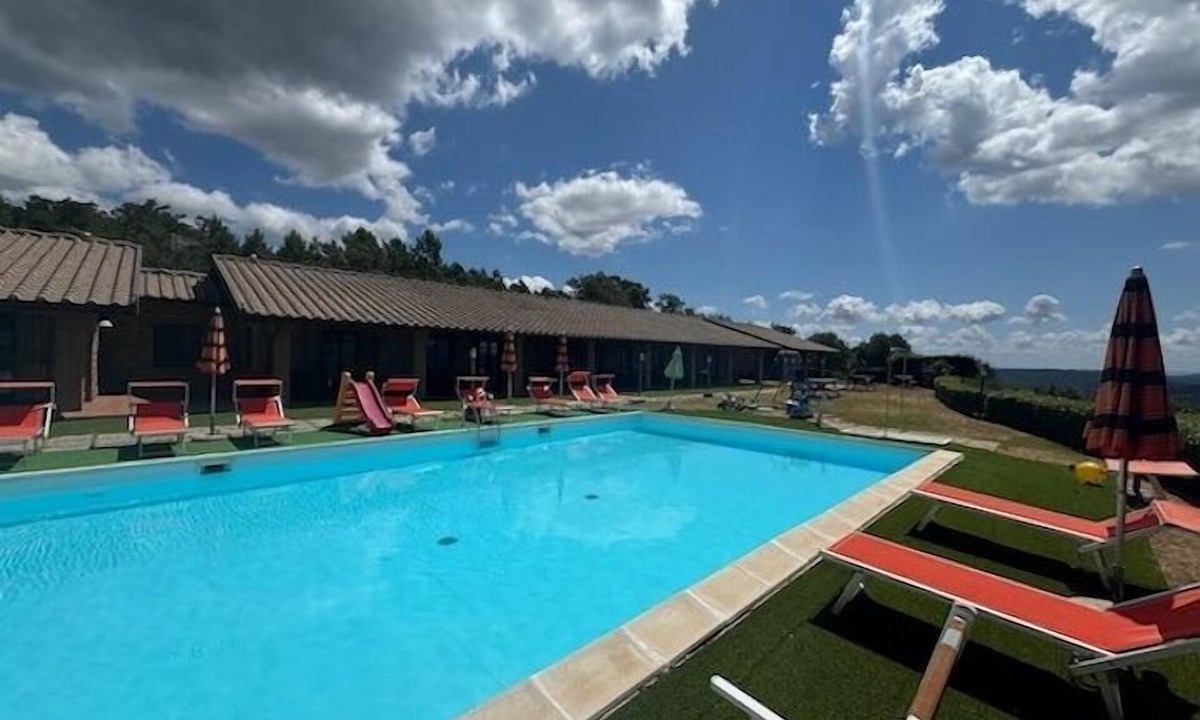La Pesta House | Alma del Lago Charming Apartments