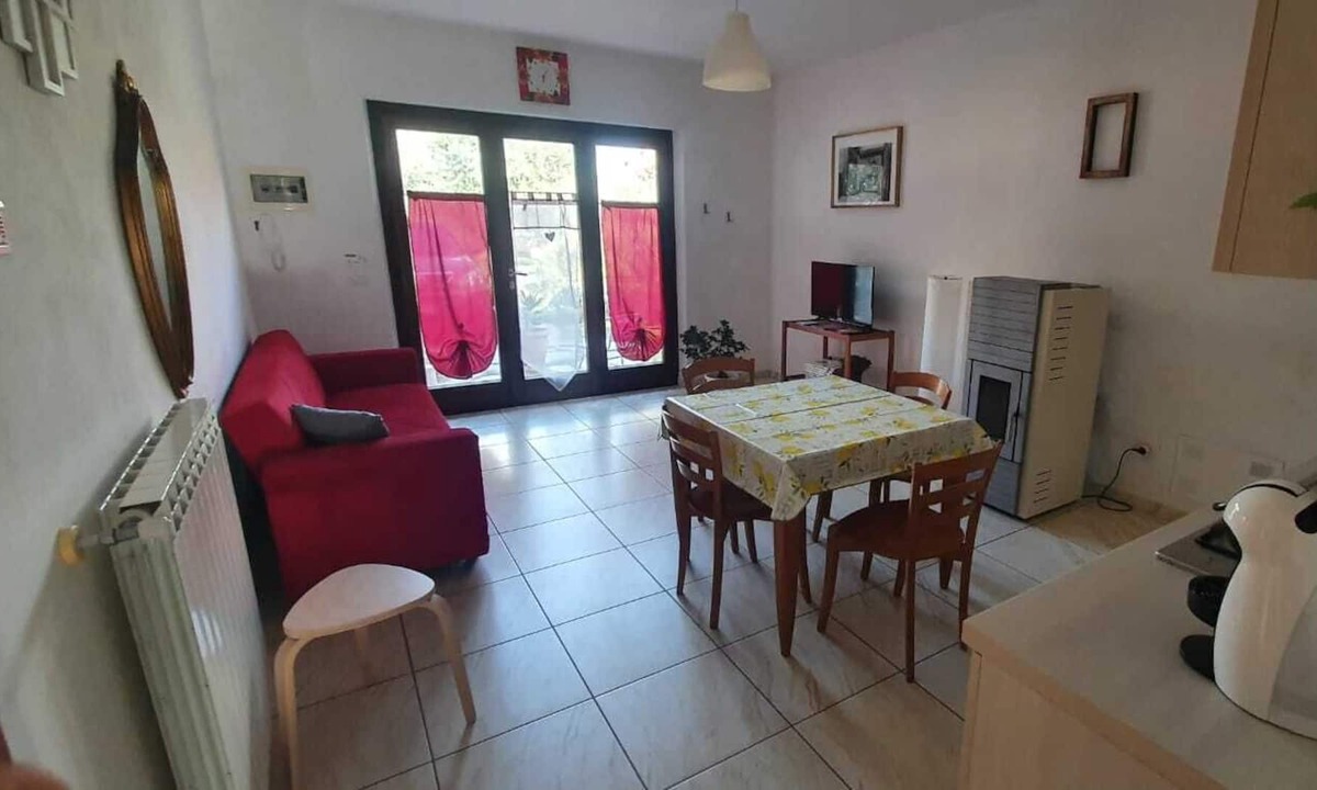 Viterbo Apartment | Among the olive groves of Tuscia
