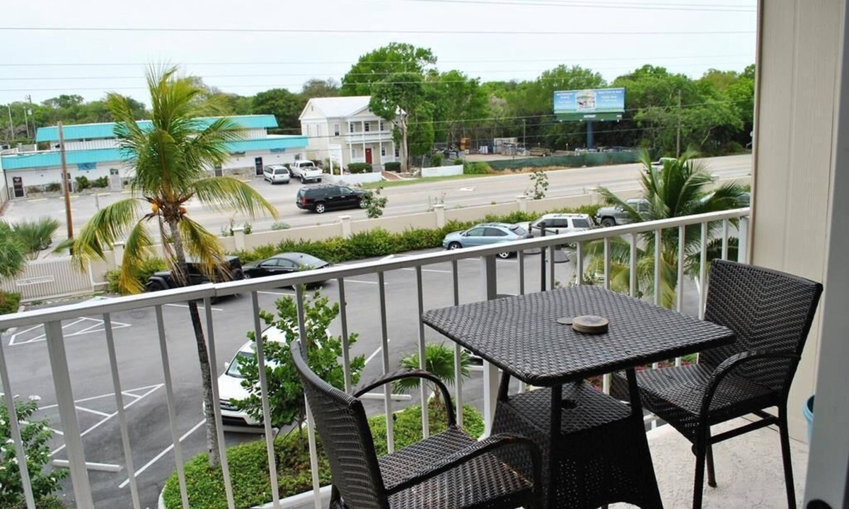 Islamorada House | An adorable, decorated studio apartment