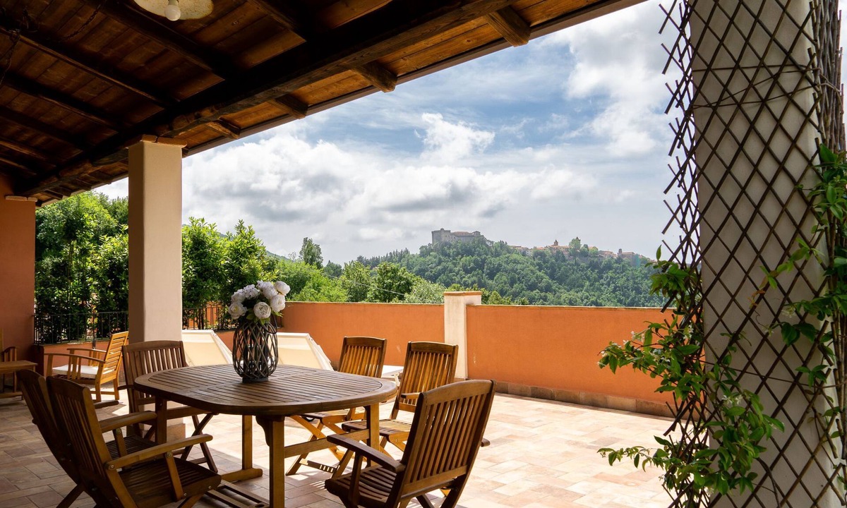 Fosdinovo Apartment | AntiquaeLunae - Amaranthus