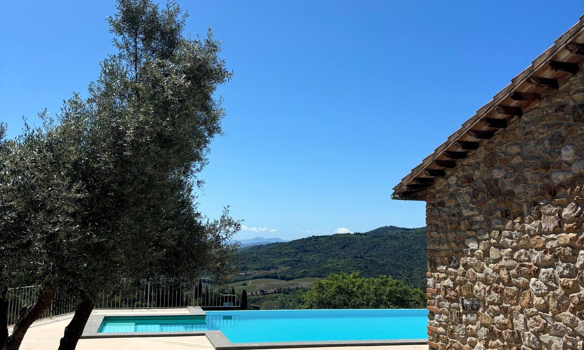 Suvereto Apartment | Apartment 'Agriturismo Il Ghiaccio - Quercia' with Shared Pool, Wi-Fi and Air Conditioning
