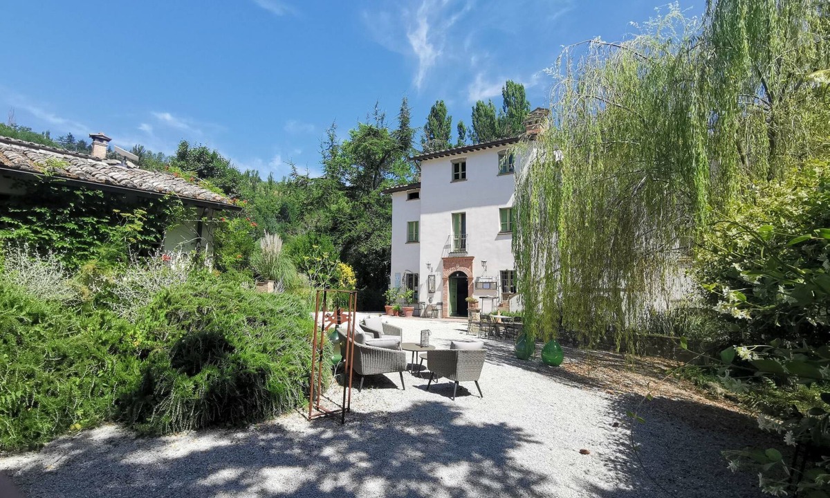 Montone Apartment | Apartment Ariete by Interhome
