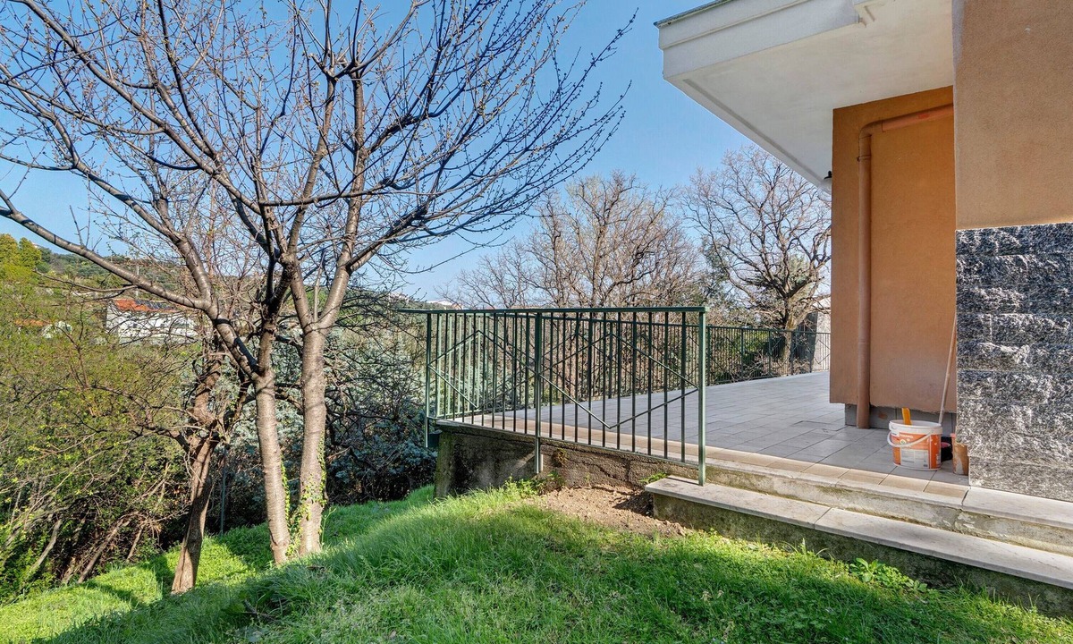 Celle Ligure Apartment | Apartment 'Il Faro' with Private Terrace and Private Garden