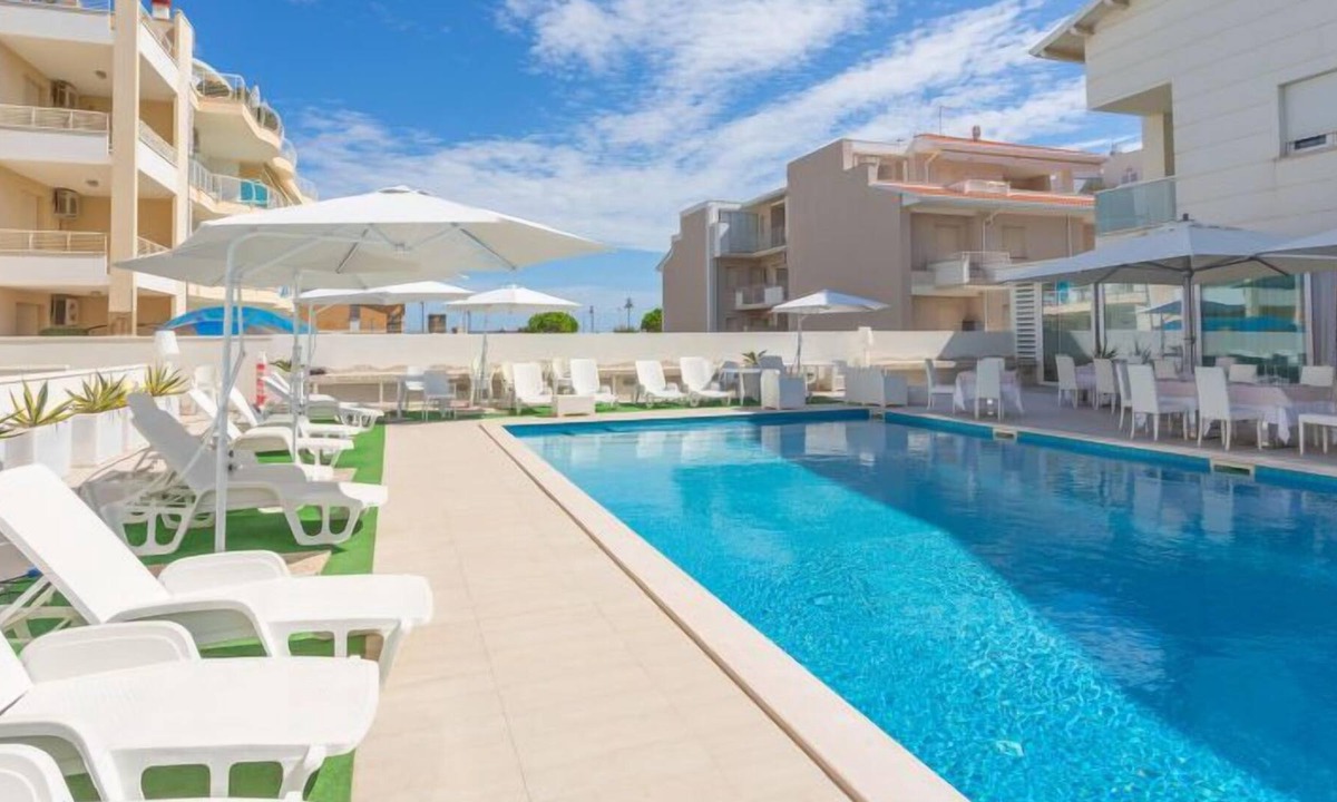 Roseto degli Abruzzi Apartment | Apartment Blue Bay Resort (RSO180) in Roseto degli Abruzzi - 4 persons, 1 bedrooms