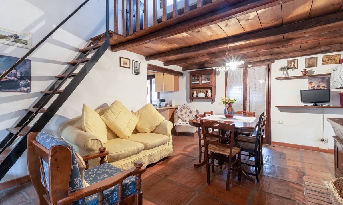 Ferretto House | Apartment "La Vecchia Fornace La Terrazza" with Shared Pool & Wi-Fi