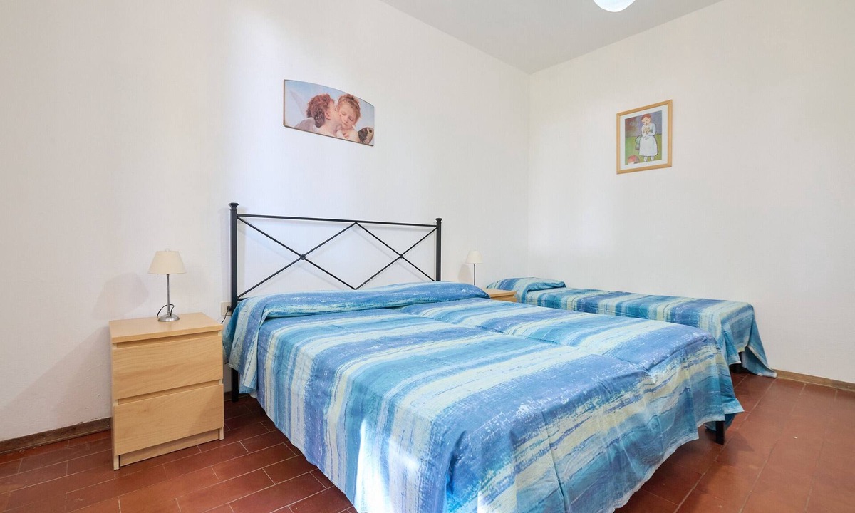 Piombino Apartment | Apartment 'Mare Etrusco 5' with Shared Garden and Wi-Fi