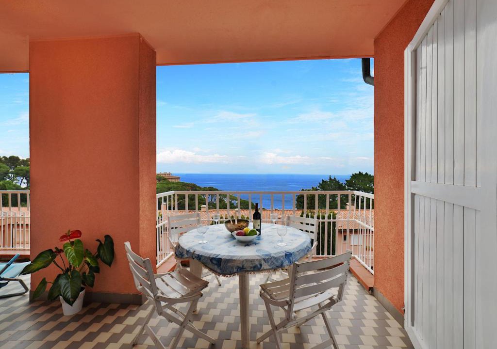 Capo D'arco Apartment | Apartment Mimose 2 by Interhome