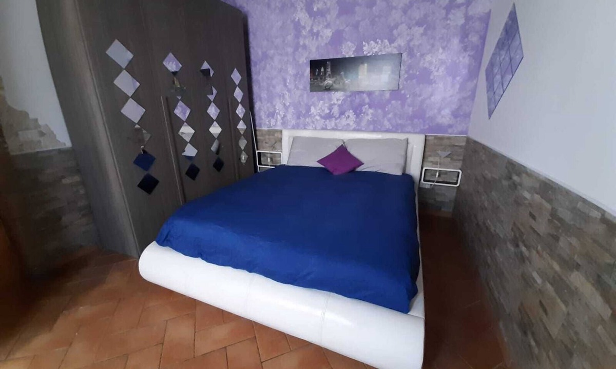 Civitavecchia Apartment | Apartment near the port, private parking space, self check-in