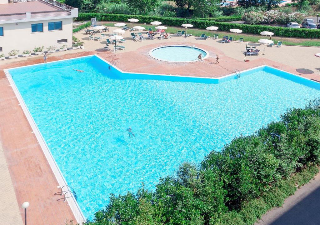 San Vincenzo Apartment | Apartment Santa Costanza-1 by Interhome