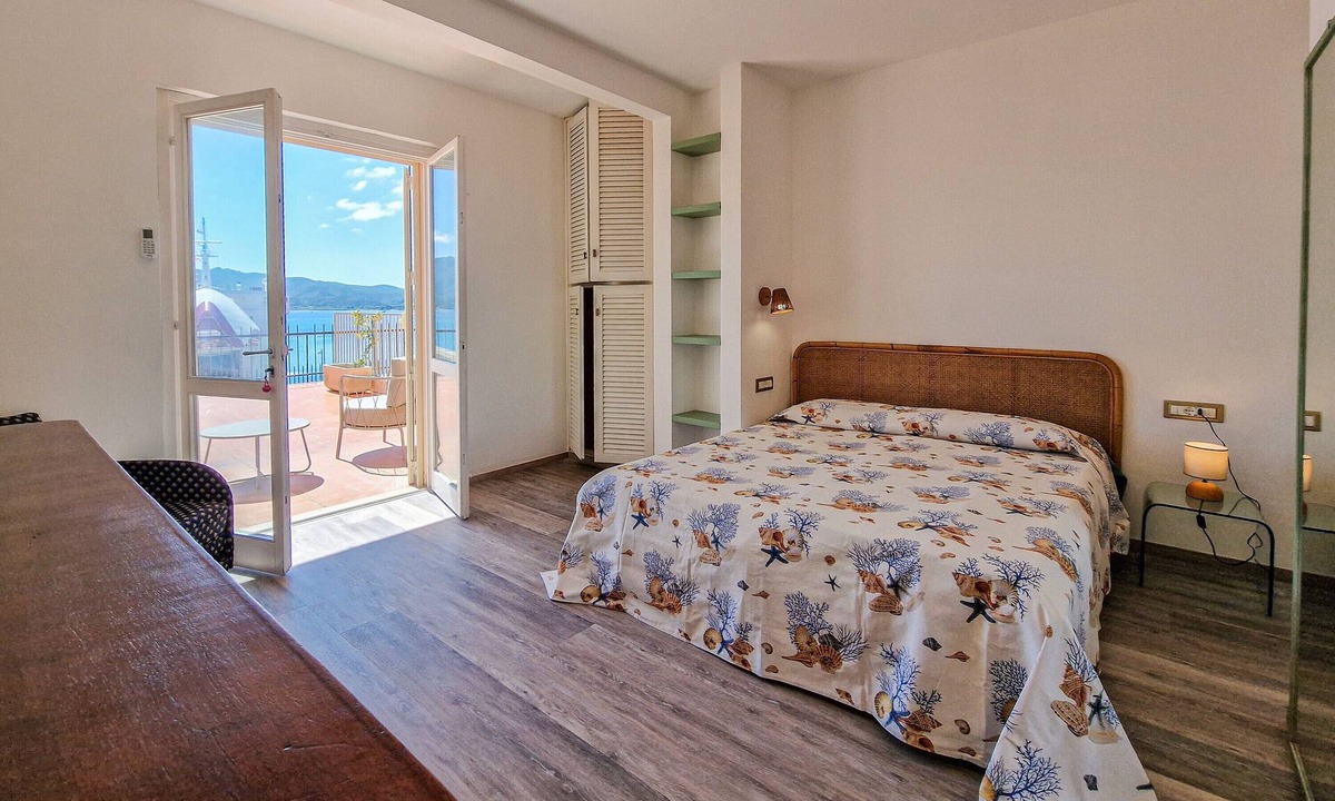 Portoferraio Apartment | Apartment 'Terrazza Sul Mare' with Sea View, Wi-Fi and Air Conditioning