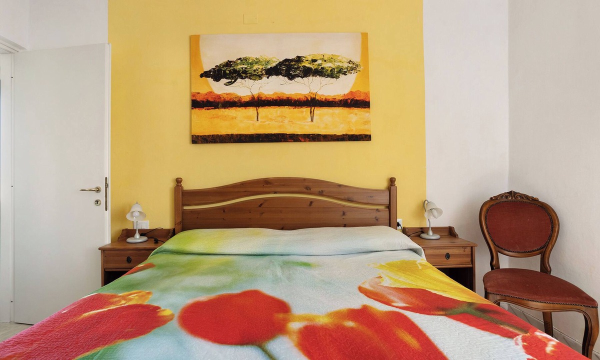 Corvara Apartment | Apartment 'Tulipani' with Mountain View, Balcony and Wi-Fi