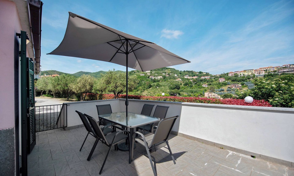 Celle Ligure Apartment | Apartment 'Zafferano Suites - Lavanda' with Sea View, Private Terrace and Wi-Fi