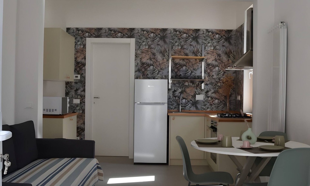 Fiumaretta Apartment | Appartamento 2M close to the Beach with Balcony & Wi-Fi
