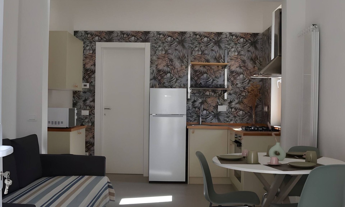 Fiumaretta Apartment | Appartamento 2M close to the Beach with Balcony & Wi-Fi