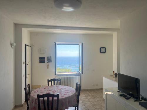 Poggi Apartment | Appartamento fronte mare