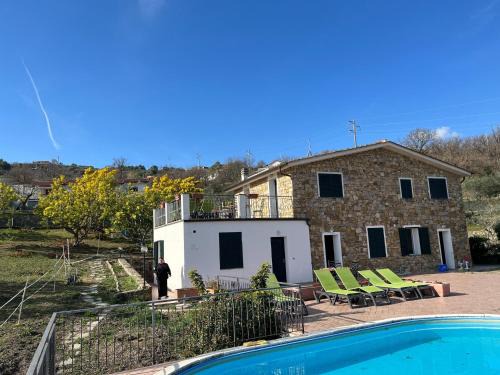 Torrazza Apartment | Appartement in Imperia