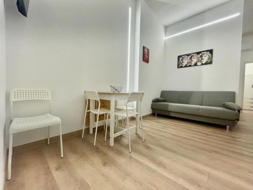 Faenza Apartment | Arcobaleno B