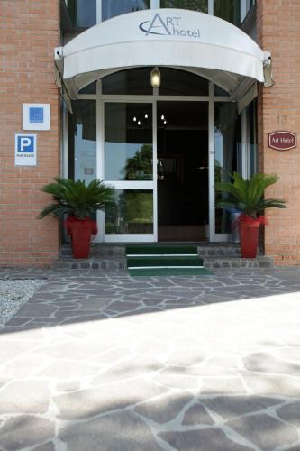 Mirano Hotel | Art Hotel