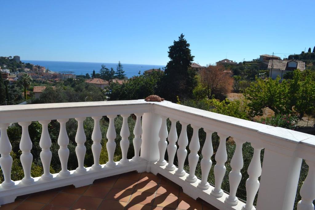 Imperia House | Attic With Beautiful Sea View