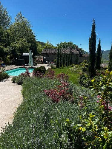 Vimignano-la Scola Bed & Breakfast | B&B Borgo Scola Paradise View
