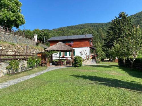 Santo Stefano dʼAveto Bed & Breakfast | B&B La Soldanella