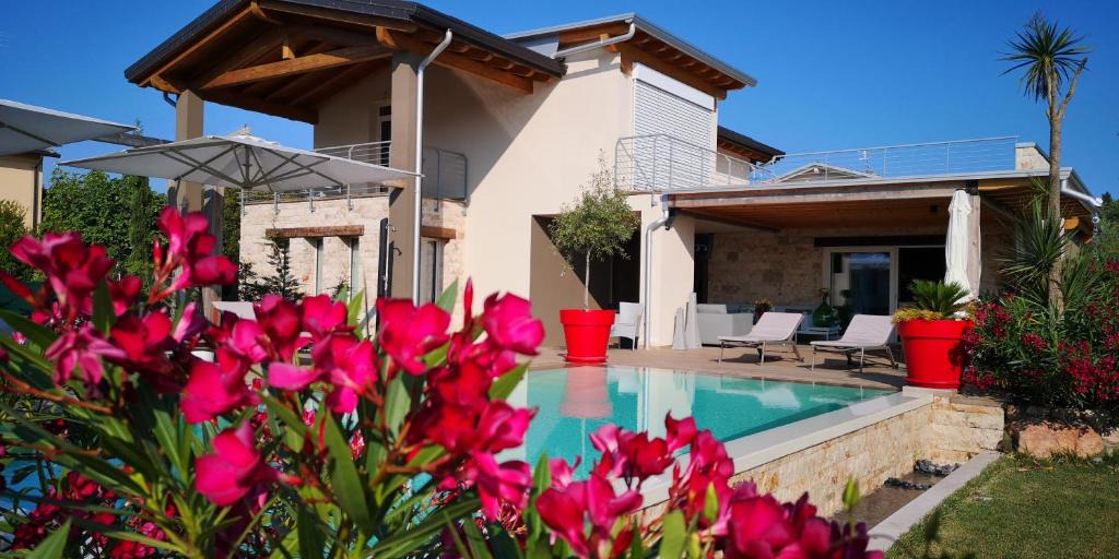 Vanon Bed & Breakfast | B&B Villa Pelèr