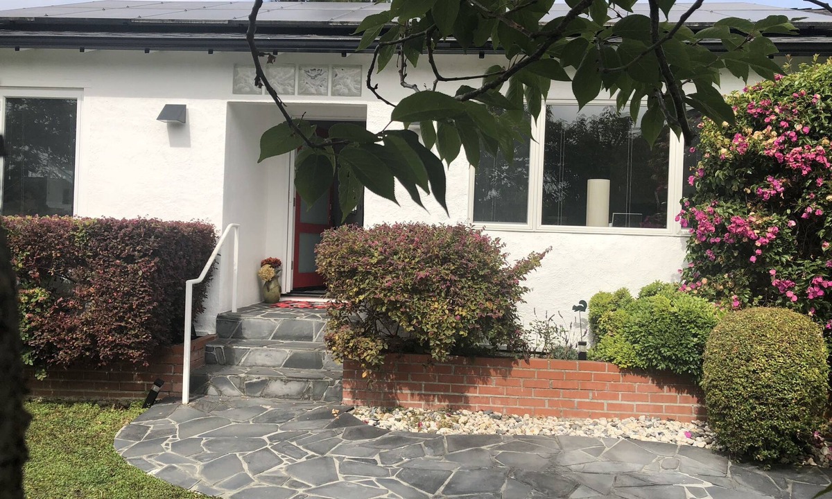 El Segundo Apartment | Beach Guest Room/Jacuzzi, bikes/tropical garden. 5min/town/beach. Monthly