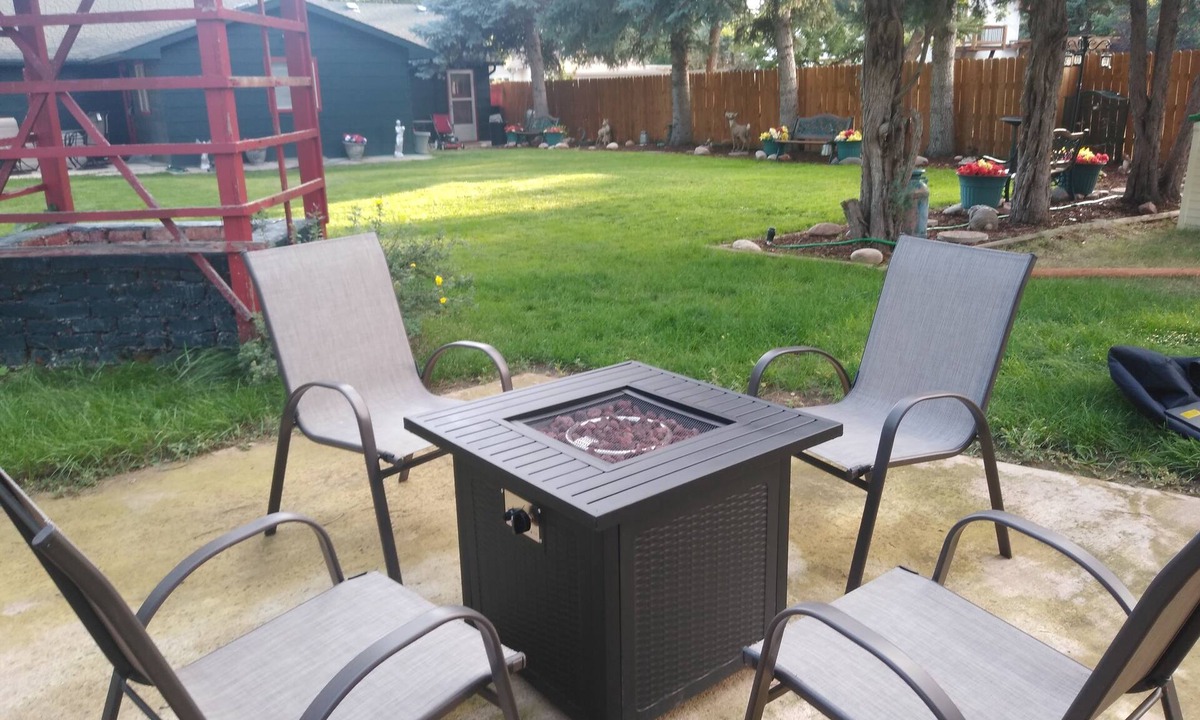 University Acres House | Beautiful 4 bedroom 2 bath home!