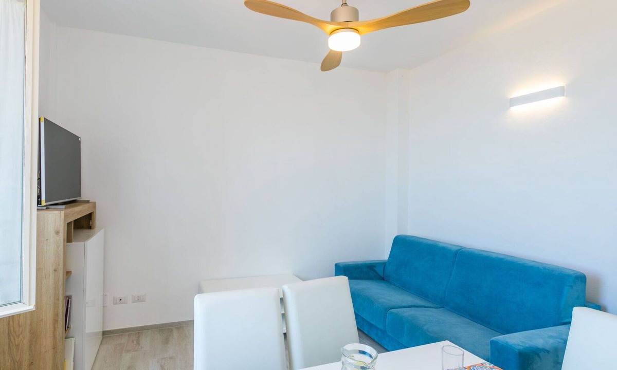 San Vincenzo Apartment | Beautiful apartment for 6 guests with WIFI, TV, balcony and pets allowed