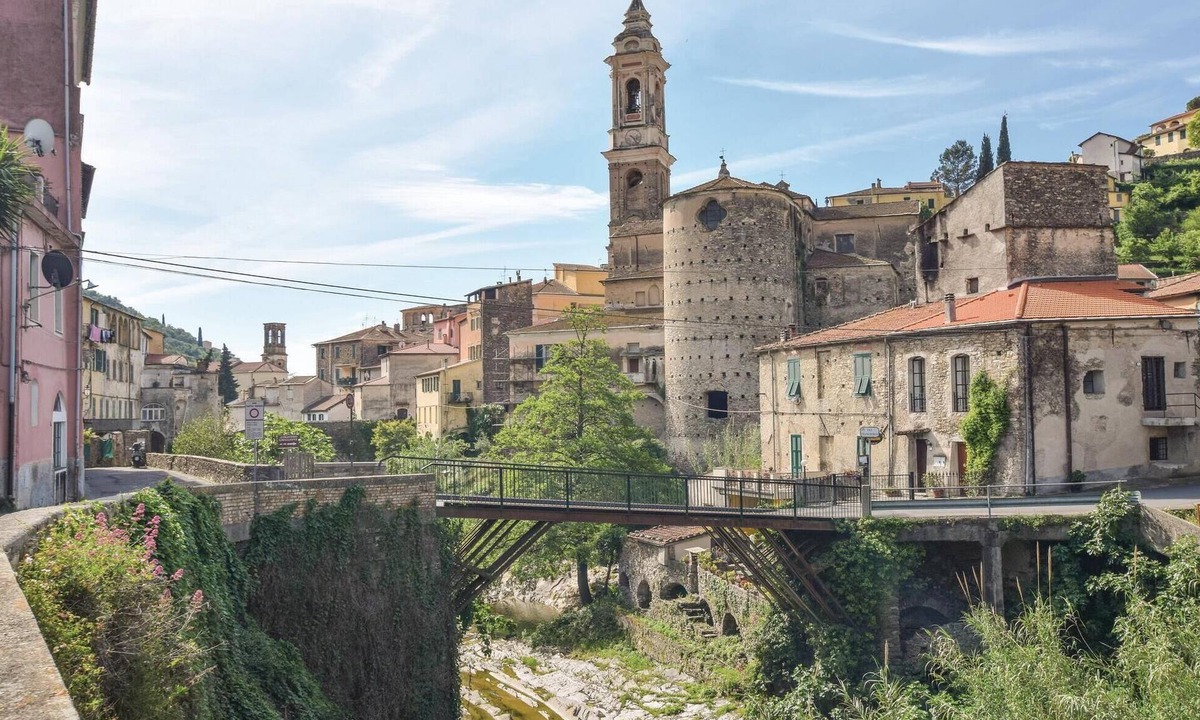 Dolcedo Apartment | Beautiful apartment in Dolcedo IM