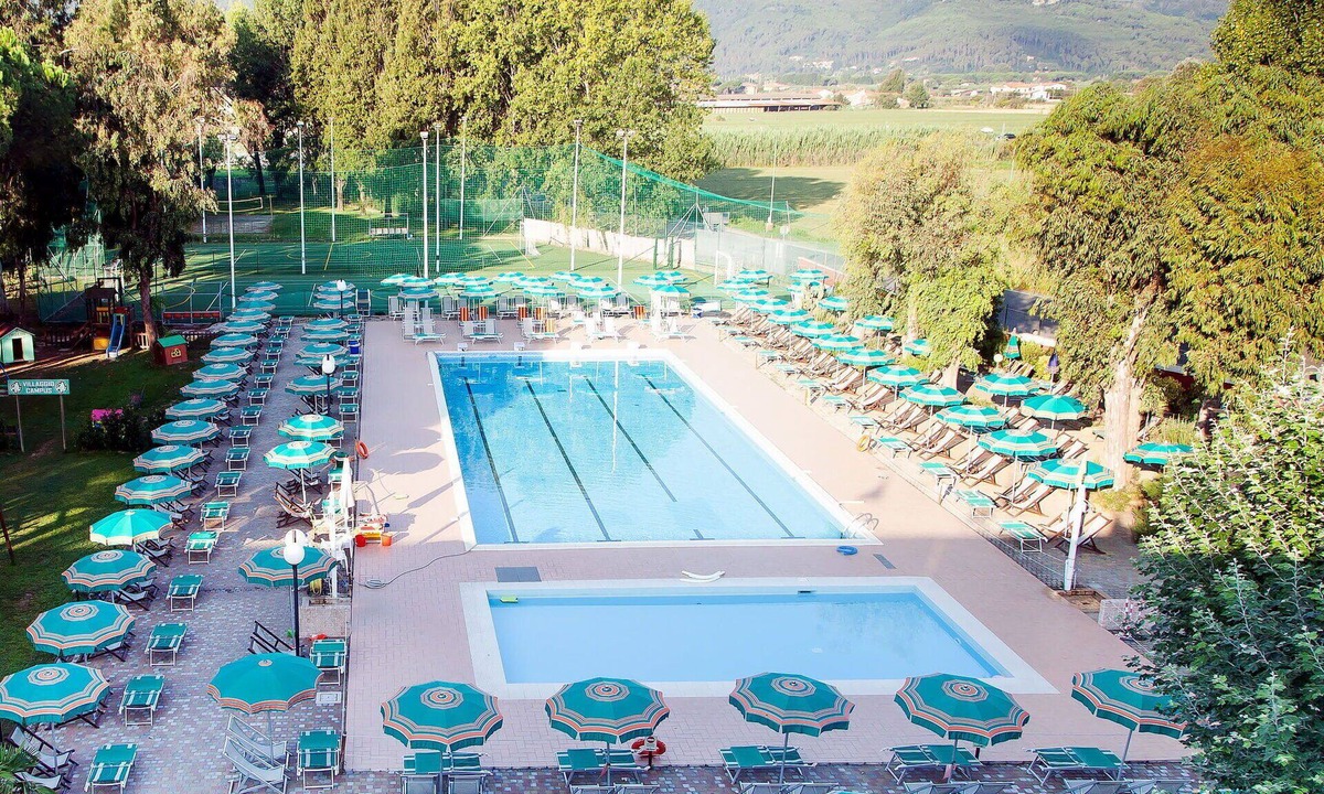 Luni Mare Apartment | Beautiful apartment for 4 guests with WIFI, A/C, pool, TV, balcony and pets allowed